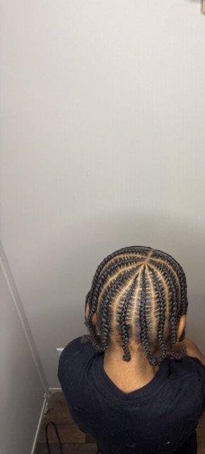 Feed-in cornrows